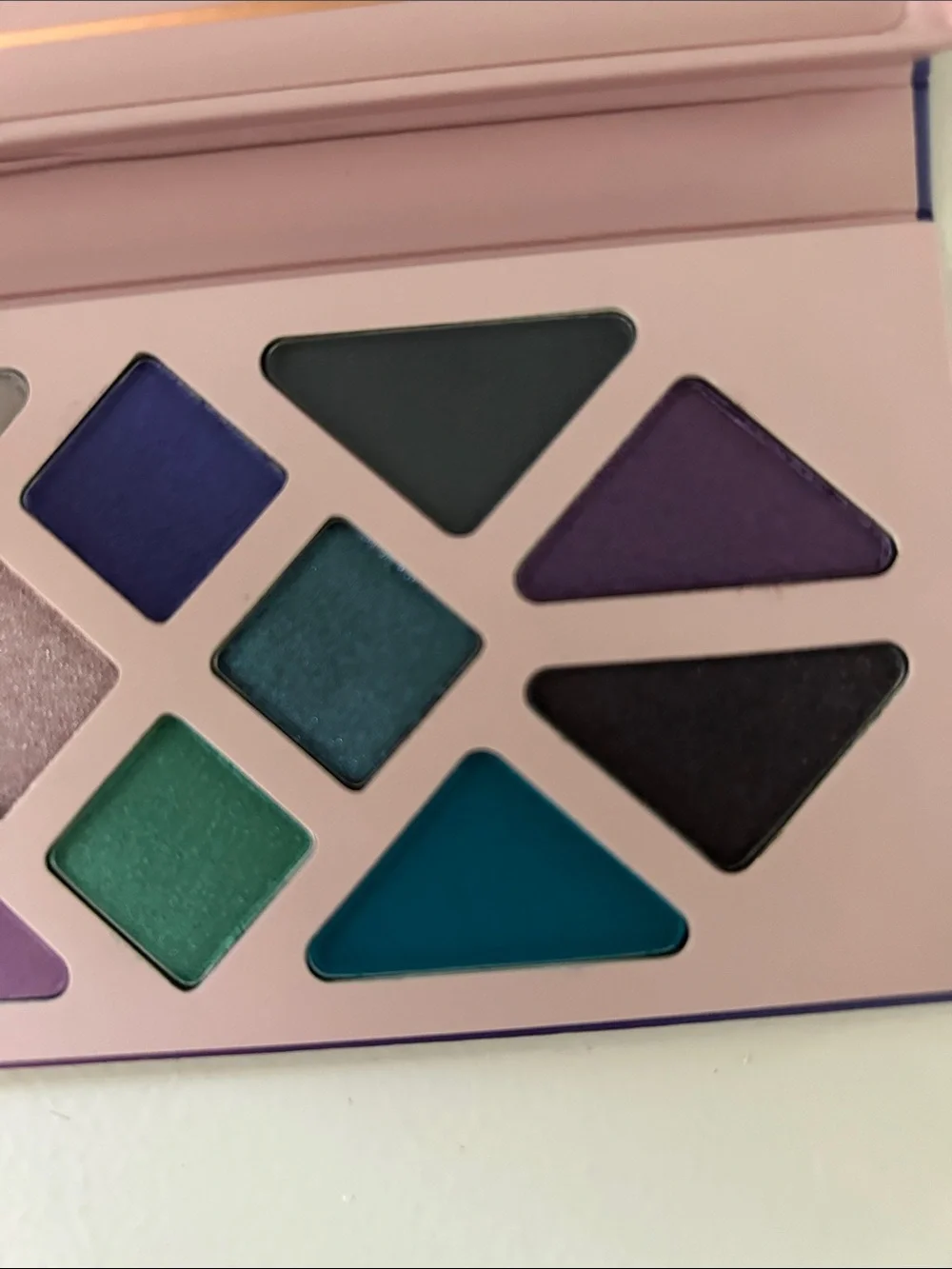Athr beauty eyeshadow palette
